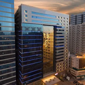 https://razana-al-rawadha.mecca-hotels.info
